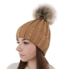 Czapka zimowa damska, camel, z pomponem Mada-1