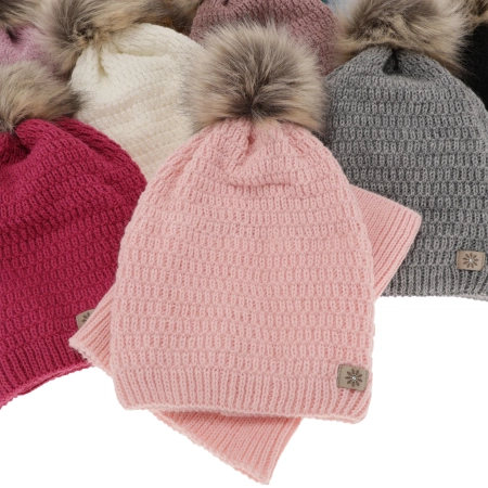 Czapka i komin dla dziewczynki zimowy komplet, czarny, z pomponem Germina-4