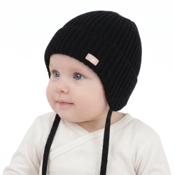 Czapka jesienna, wiosenna dla dziewczynki, 100% wełniana merino, czarna Koya-1